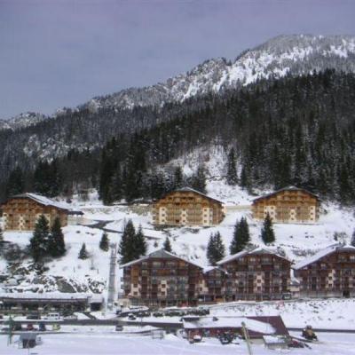 Vue sur les chalets de drouzin